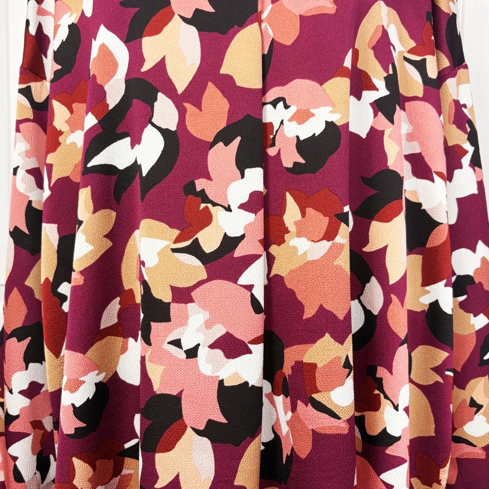 NWT Bar III Burgundy Red Abstract Floral Long Sleeve Blouse 2X - Picture 7 of 16